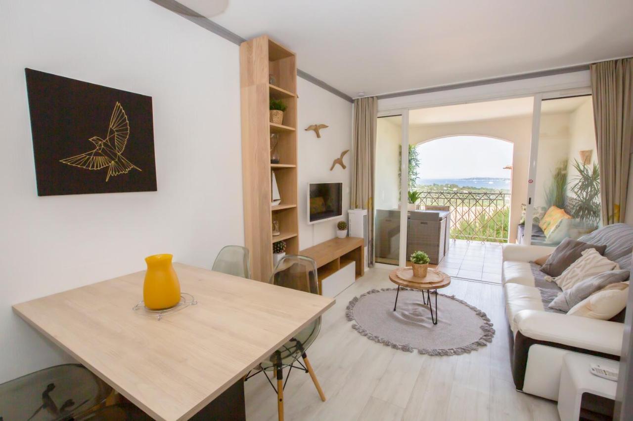 Le Tropik, Panoramic Sea View, Holiday Resort Гримо Экстерьер фото